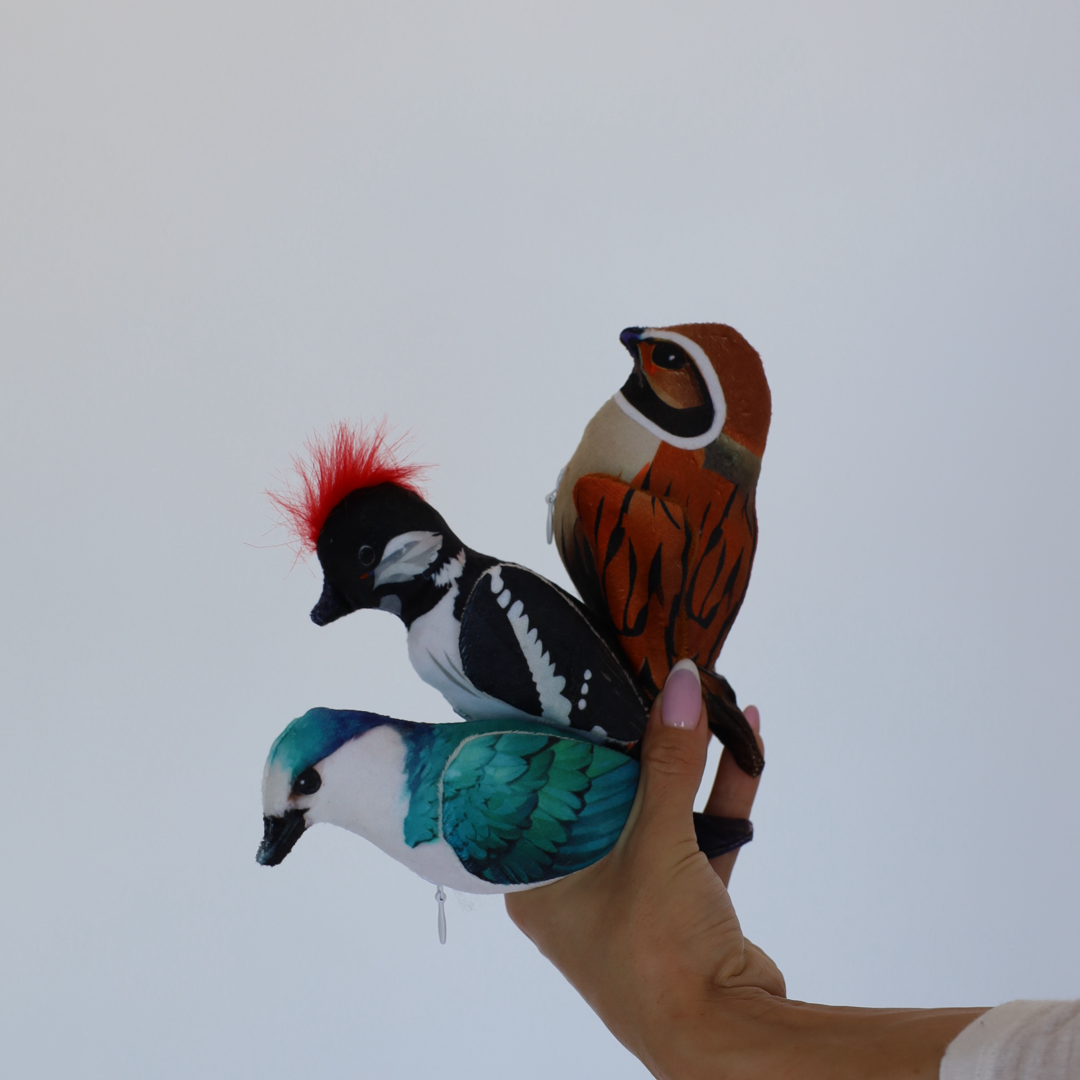 Zvuková hračka pro kočky – realistický ptáček se zvukem