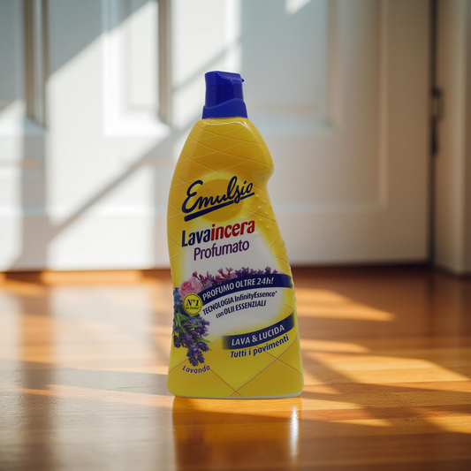 Emulsio Lavaincera Profumato Lavanda 875 ml – čisticí a ochranný přípravek na všechny druhy podlah s vůní levandule, ideální pro domácnosti se zvířaty